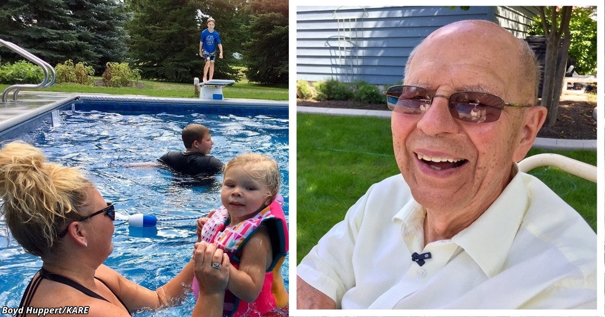 94 летний дед сделал бассейн для соседей. Причина растрогала меня до слез