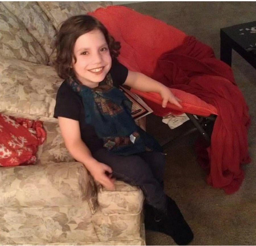 Почти сюжет ужастика: семья из США удочерила 8 летнюю девочку