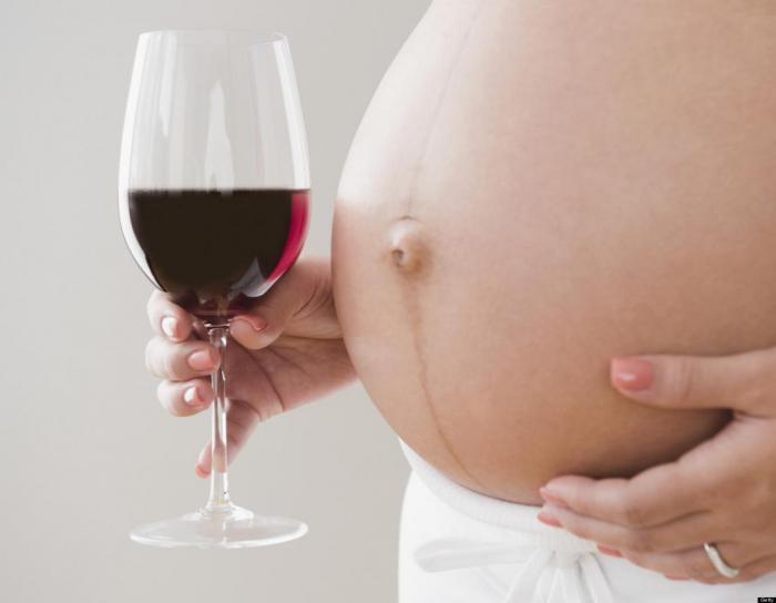 Алкоголь во время беременности негативно влияет на уровень IQ будущего ребенка