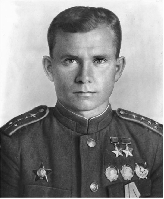 Дважды герой советского союза Василий Ефремов